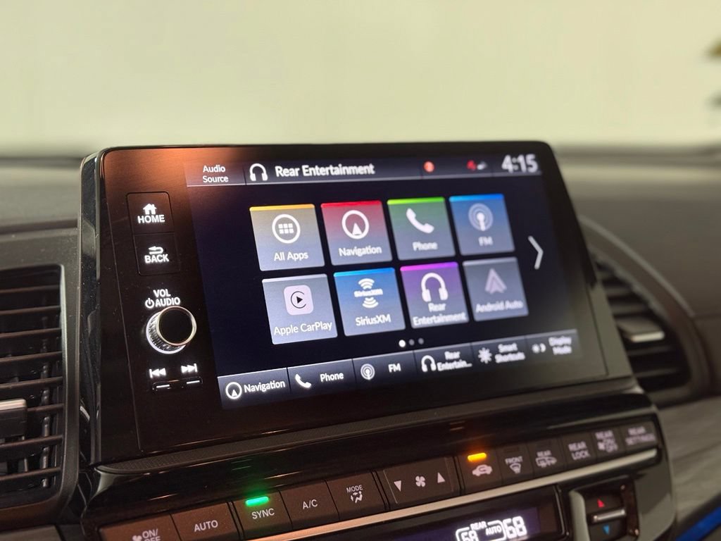Used 2025 Honda Odyssey Elite image 14