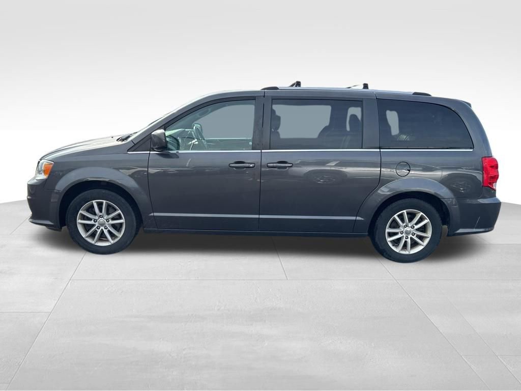 Used 2019 Dodge Grand Caravan SXT image 10