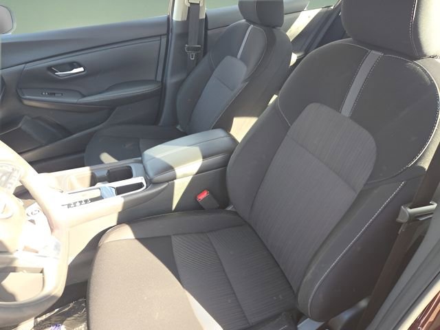 Used 2025 Nissan Sentra SV image 13