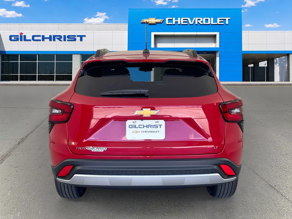 New 2026 Chevrolet Trax LT w/ LT Convenience Package FWD image 7