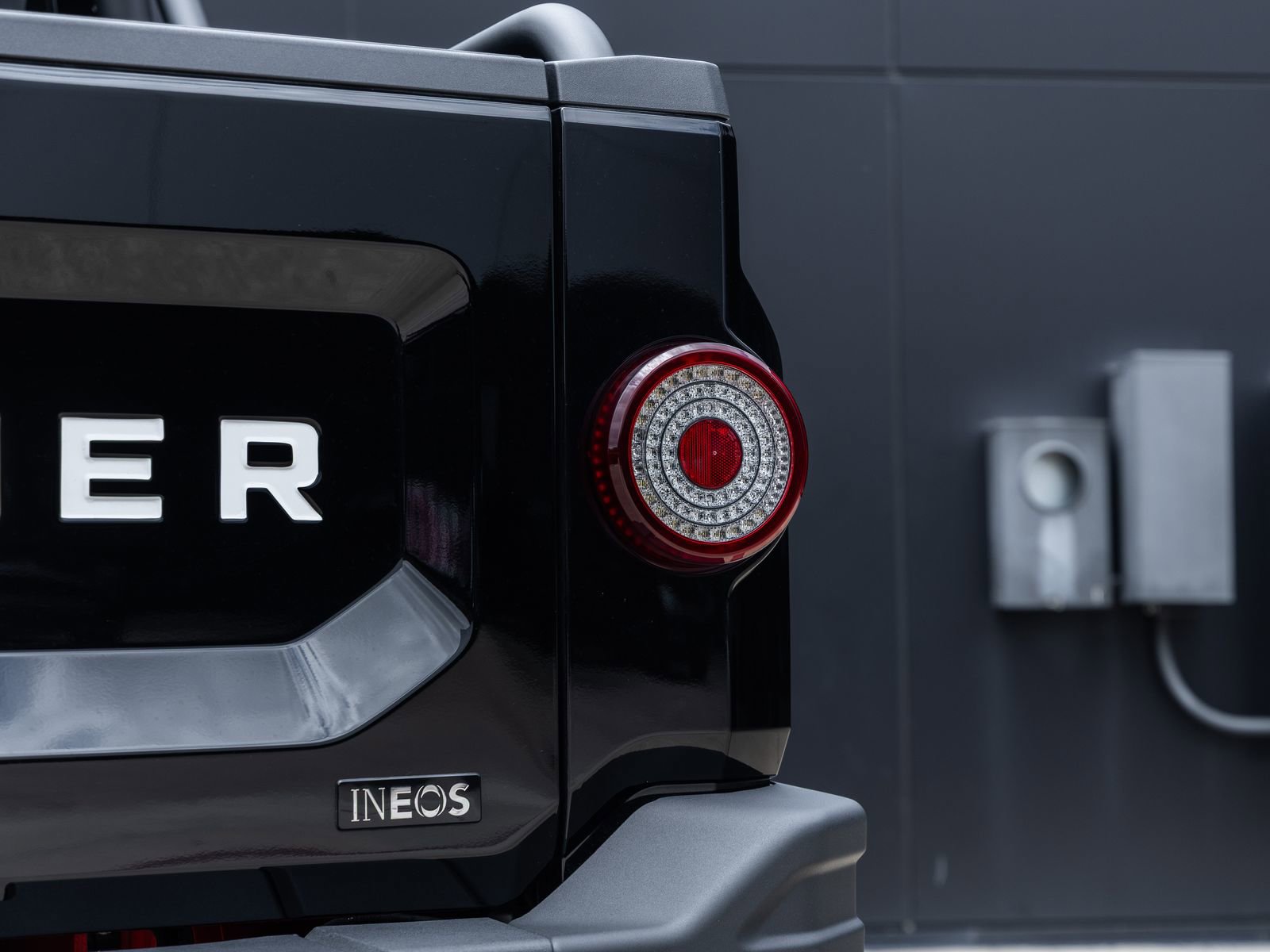 Used 2025 INEOS Grenadier image 12