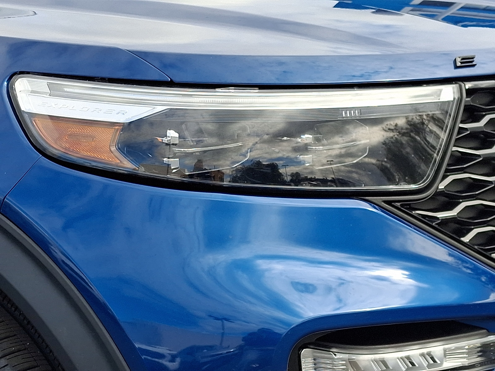 Used 2023 Ford Explorer ST w/ Equipment Group 401A AWD/4WD image 9