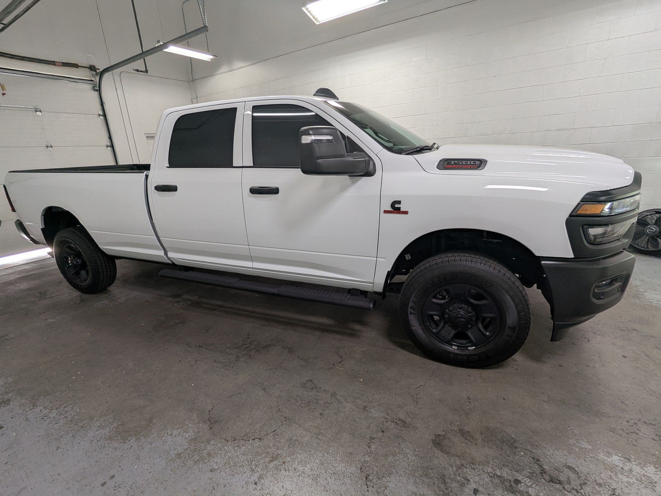Certified 2026 RAM 3500 Tradesman AWD/4WD image 3