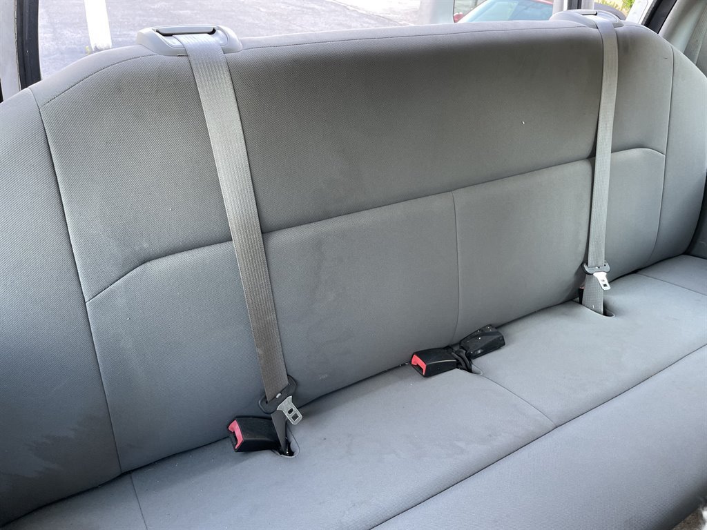Used 2009 Ford E-350 and Econoline 350 XLT RWD image 29