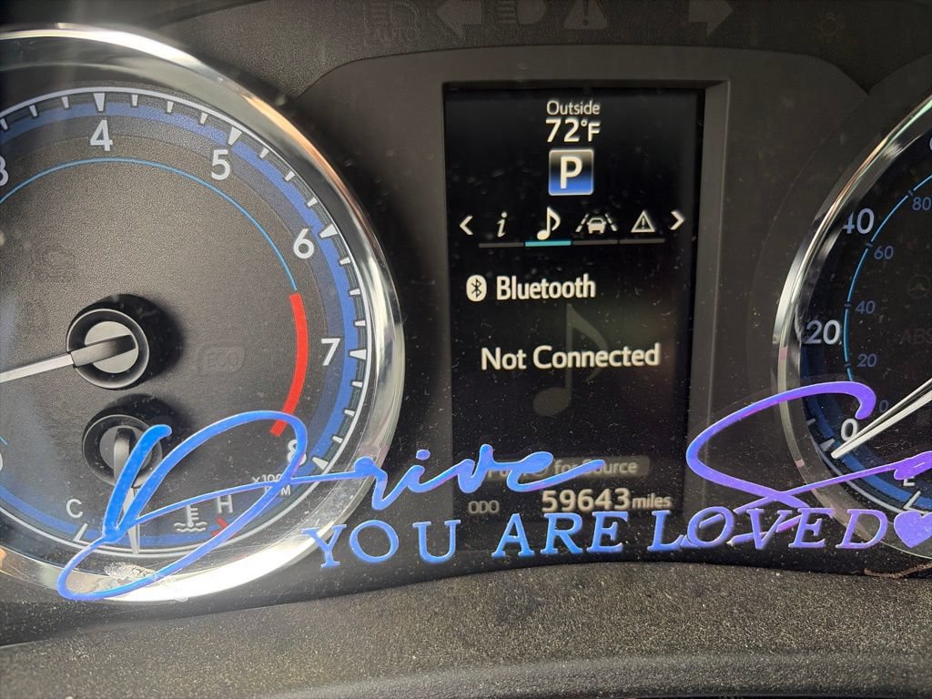 Used 2018 Toyota Corolla SE w/ SE Premium Package FWD image 11