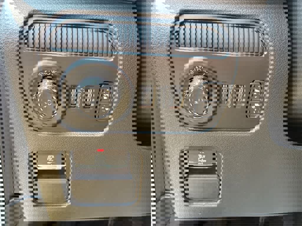 Used 2023 Jeep Wagoneer Series III w/ Preferred Equipment Group image 26