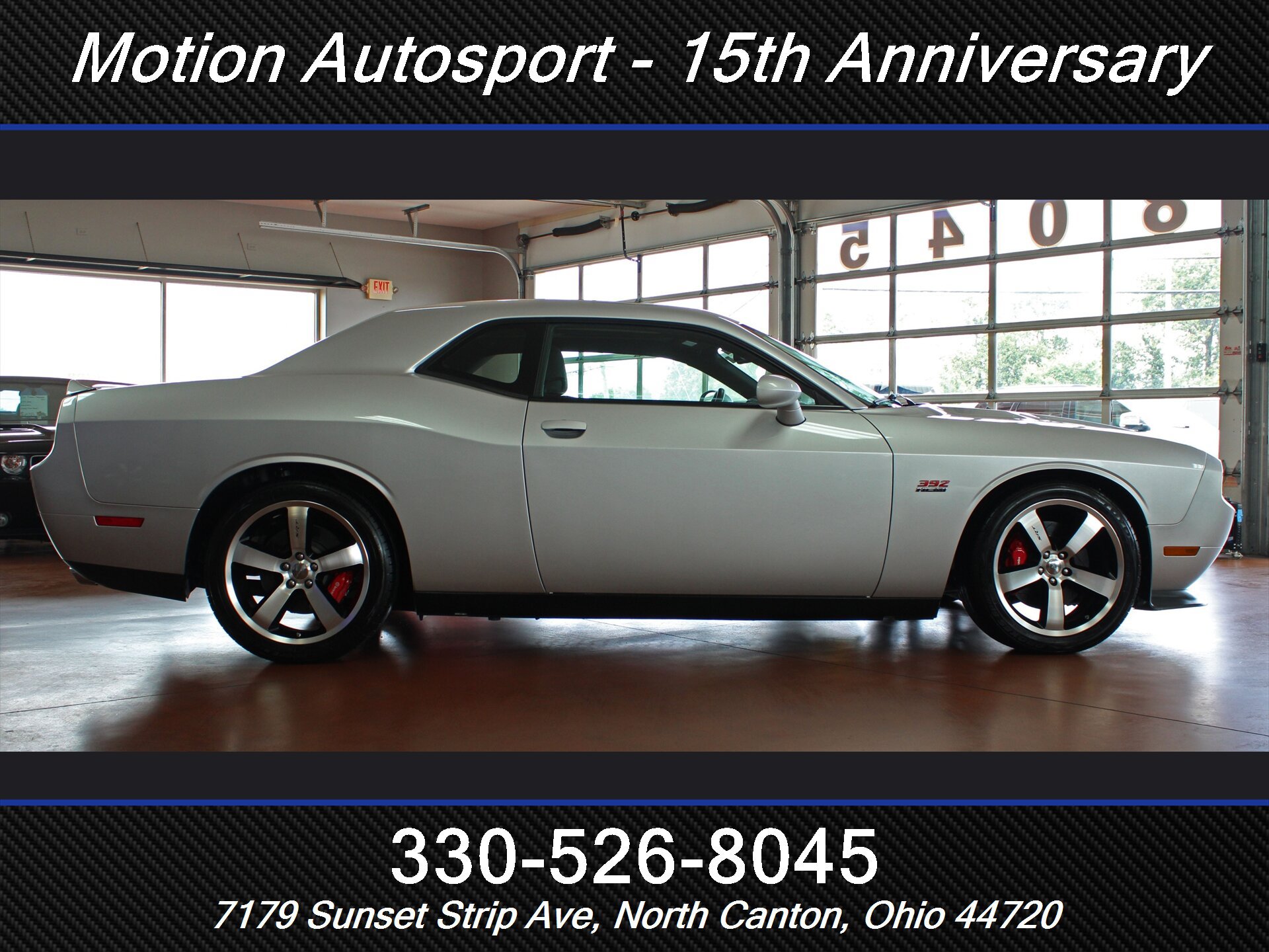 Used 2012 Dodge Challenger SRT8 RWD image 12