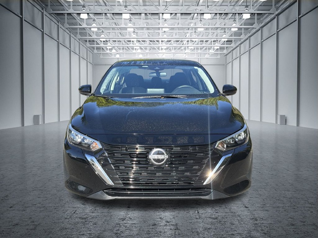 Used 2025 Nissan Sentra SV FWD image 2