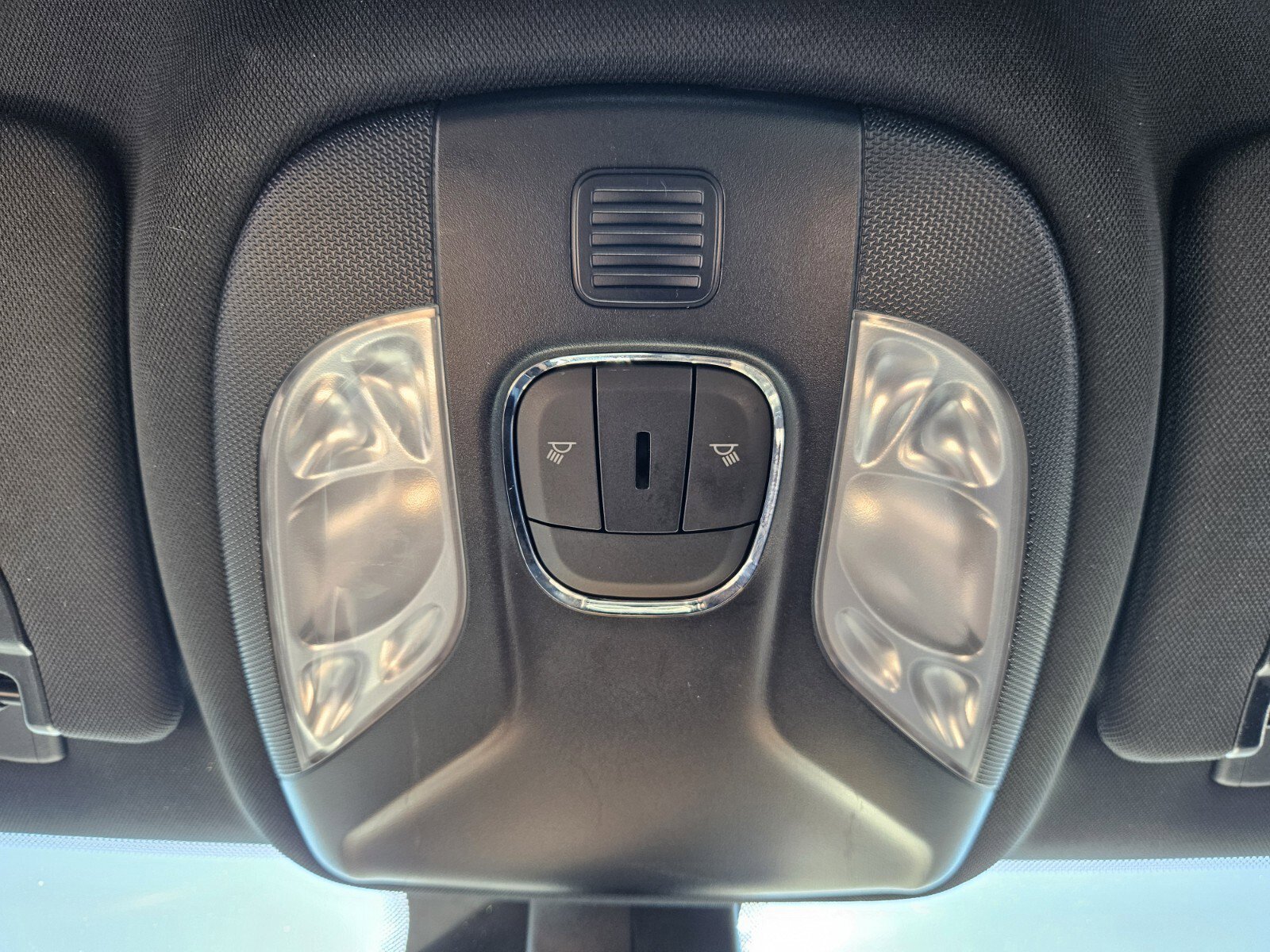 Used 2024 Jeep Compass Trailhawk image 19