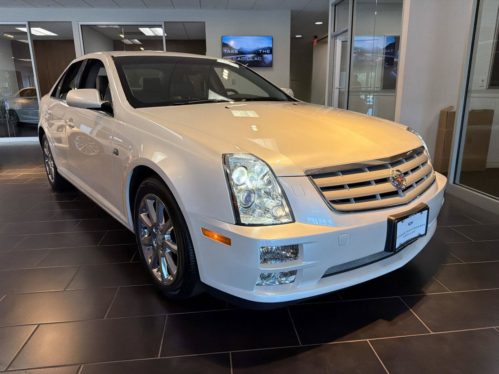 Used 2005 Cadillac STS V8 w/ Preferred Equipment Group AWD/4WD image 7