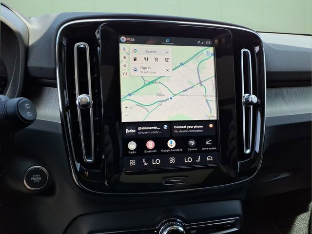 New 2026 Volvo XC40 B5 Core AWD/4WD image 23