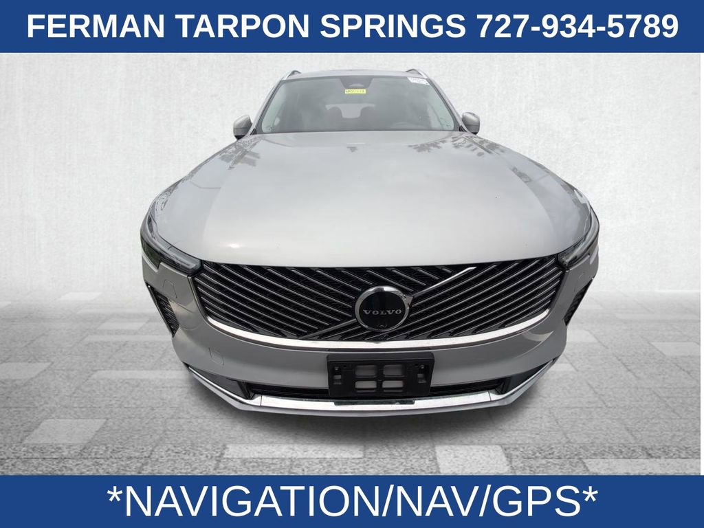 Certified 2025 Volvo XC90 B6 Plus image 11