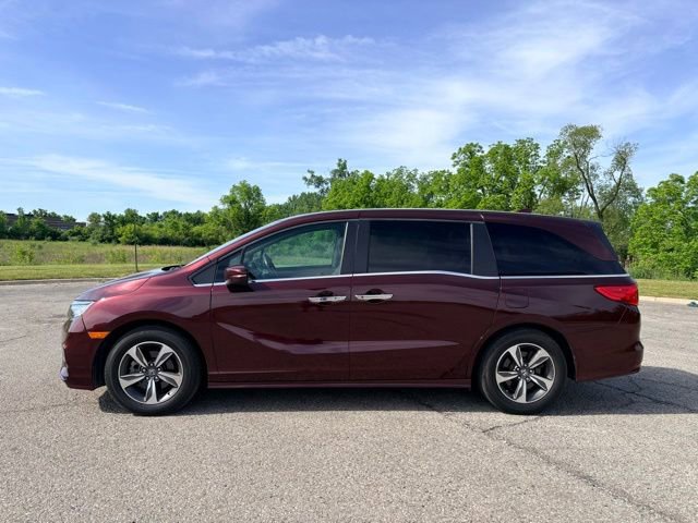 Used 2018 Honda Odyssey Touring image 2