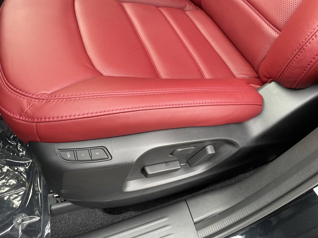 New 2025 MAZDA CX-5 Carbon Edition image 16