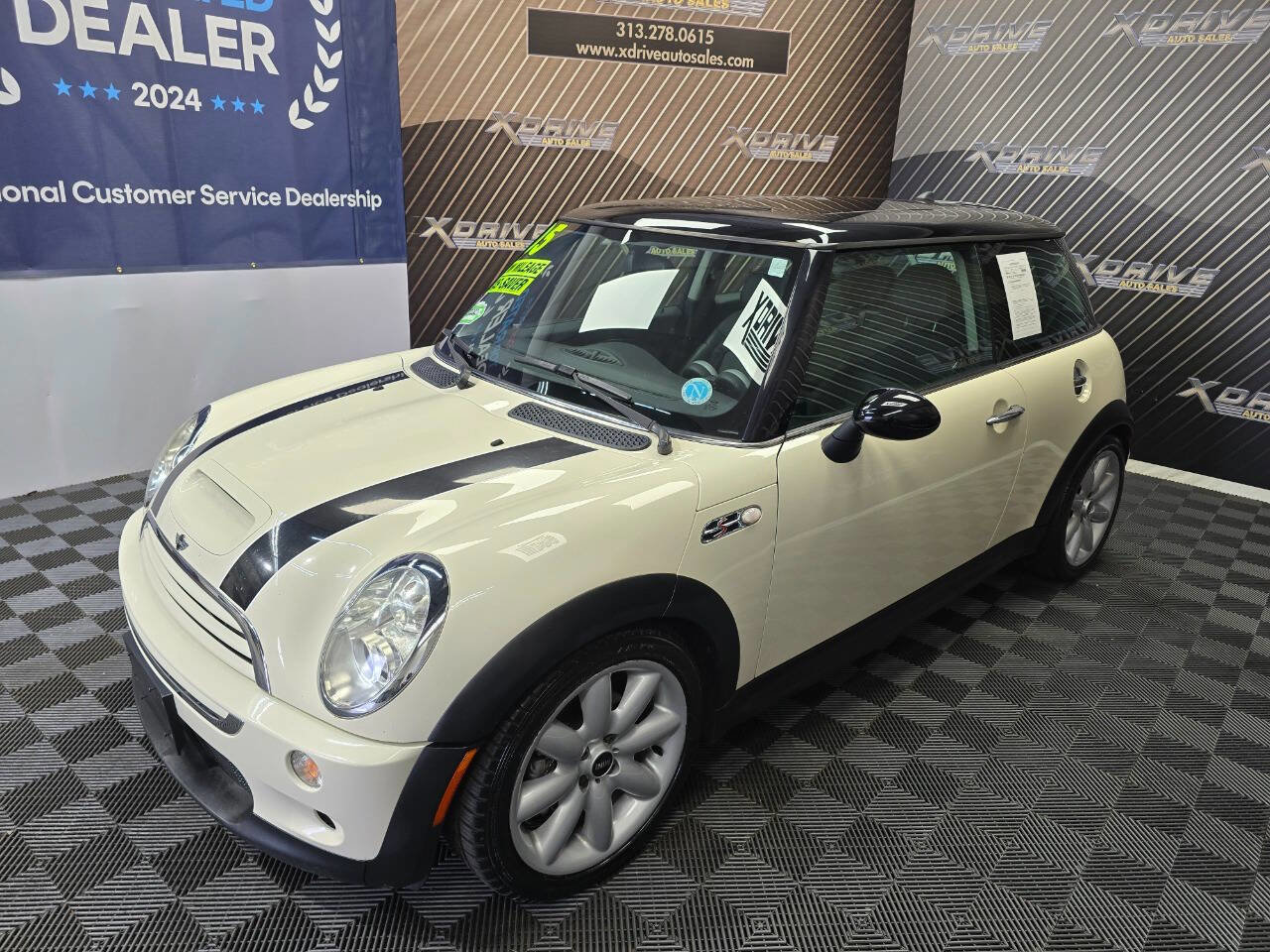 Used 2005 MINI Cooper S image 1