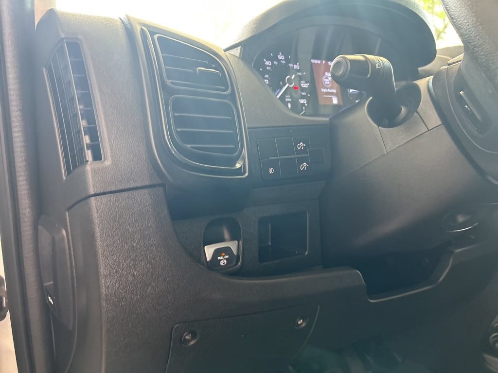 Used 2025 RAM ProMaster 2500 w/ Convenience Group FWD image 41