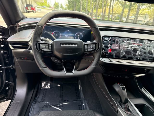 New 2026 Dodge Charger Scat Pack w/ Blacktop Package AWD/4WD image 17