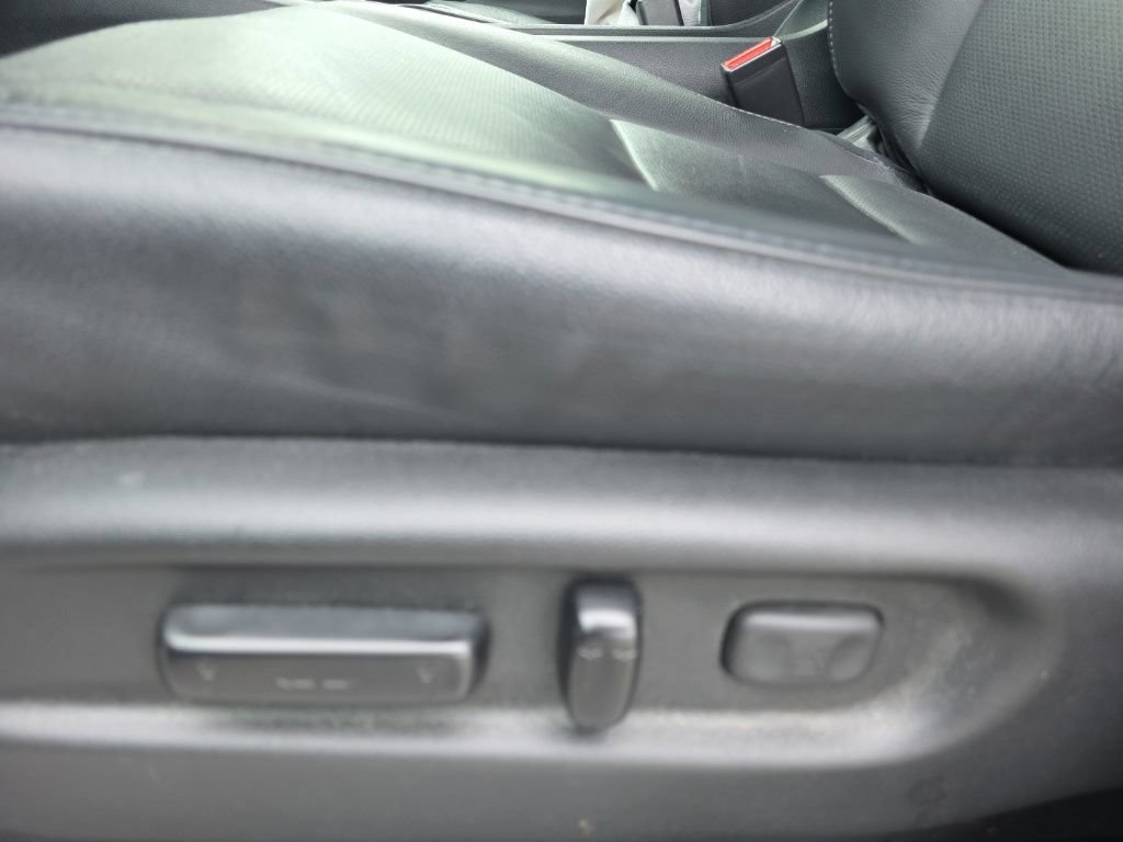 Used 2023 Honda Passport EX-L image 11