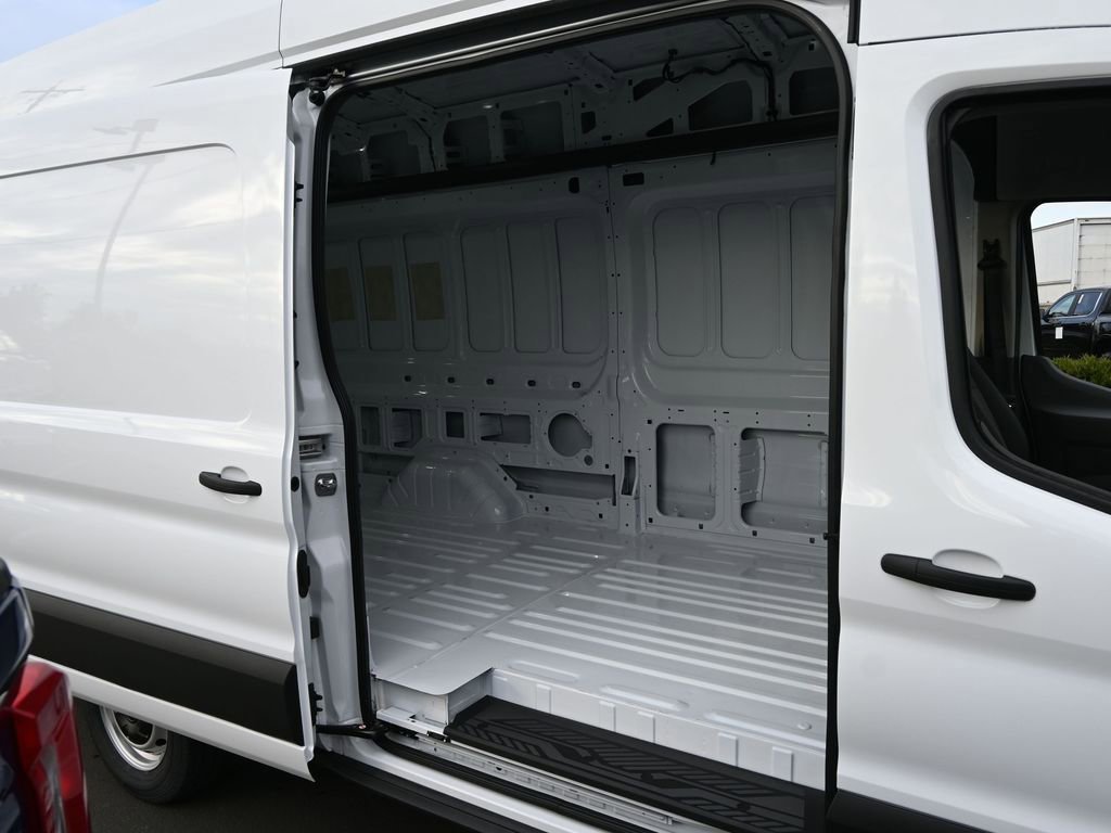 New 2026 Ford Transit 350 148 High Roof Extended image 23