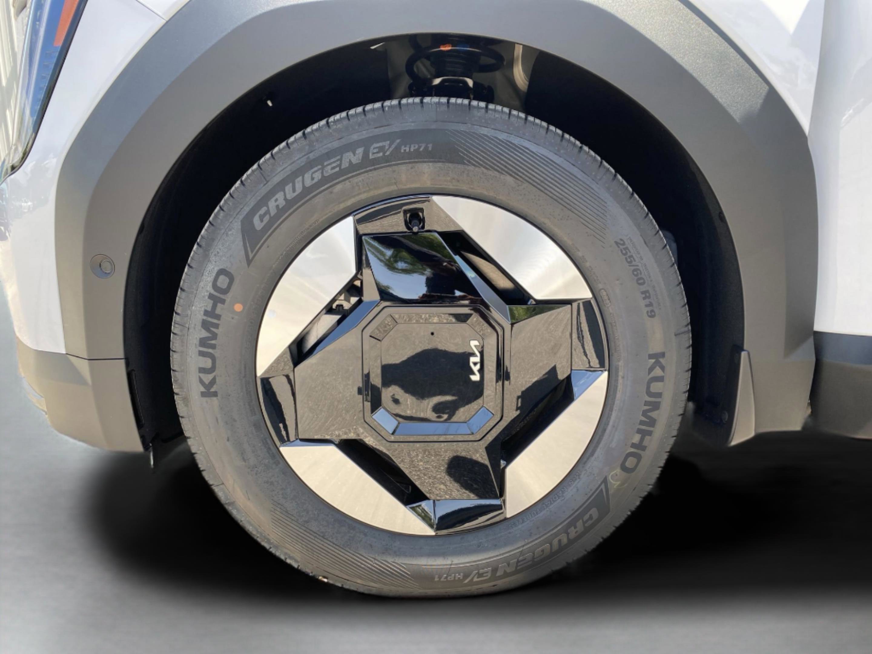 New 2026 Kia EV9 Wind AWD/4WD image 32