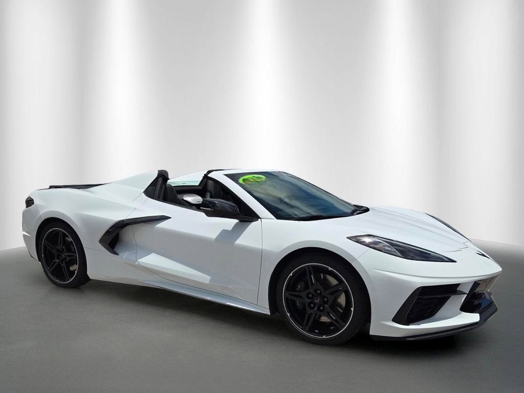 Used 2023 Chevrolet Corvette Stingray Premium Conv w/ Z51 Performance Package RWD image 2