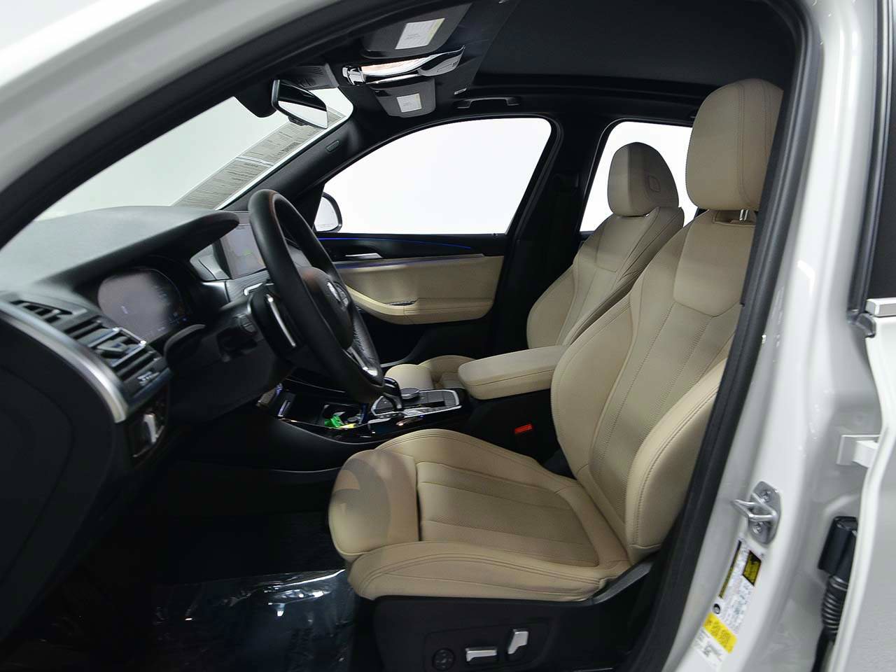 Certified 2023 BMW X3 sDrive30i w/ Premium Package image 8