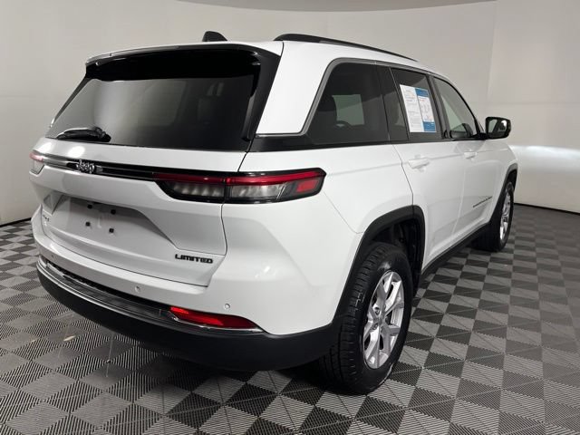 Used 2022 Jeep Grand Cherokee Limited AWD/4WD image 12