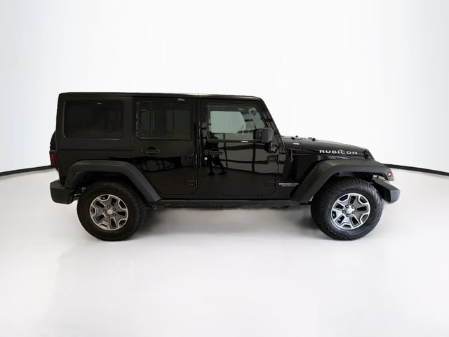 Used 2014 Jeep Wrangler Unlimited Rubicon w/ Max Tow Package AWD/4WD image 8