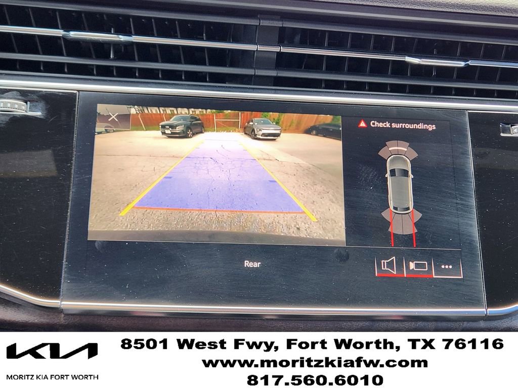 Used 2020 Audi Q8 Premium AWD/4WD image 17