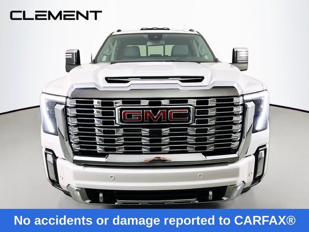 Used 2025 GMC Sierra 3500 Denali AWD/4WD image 2