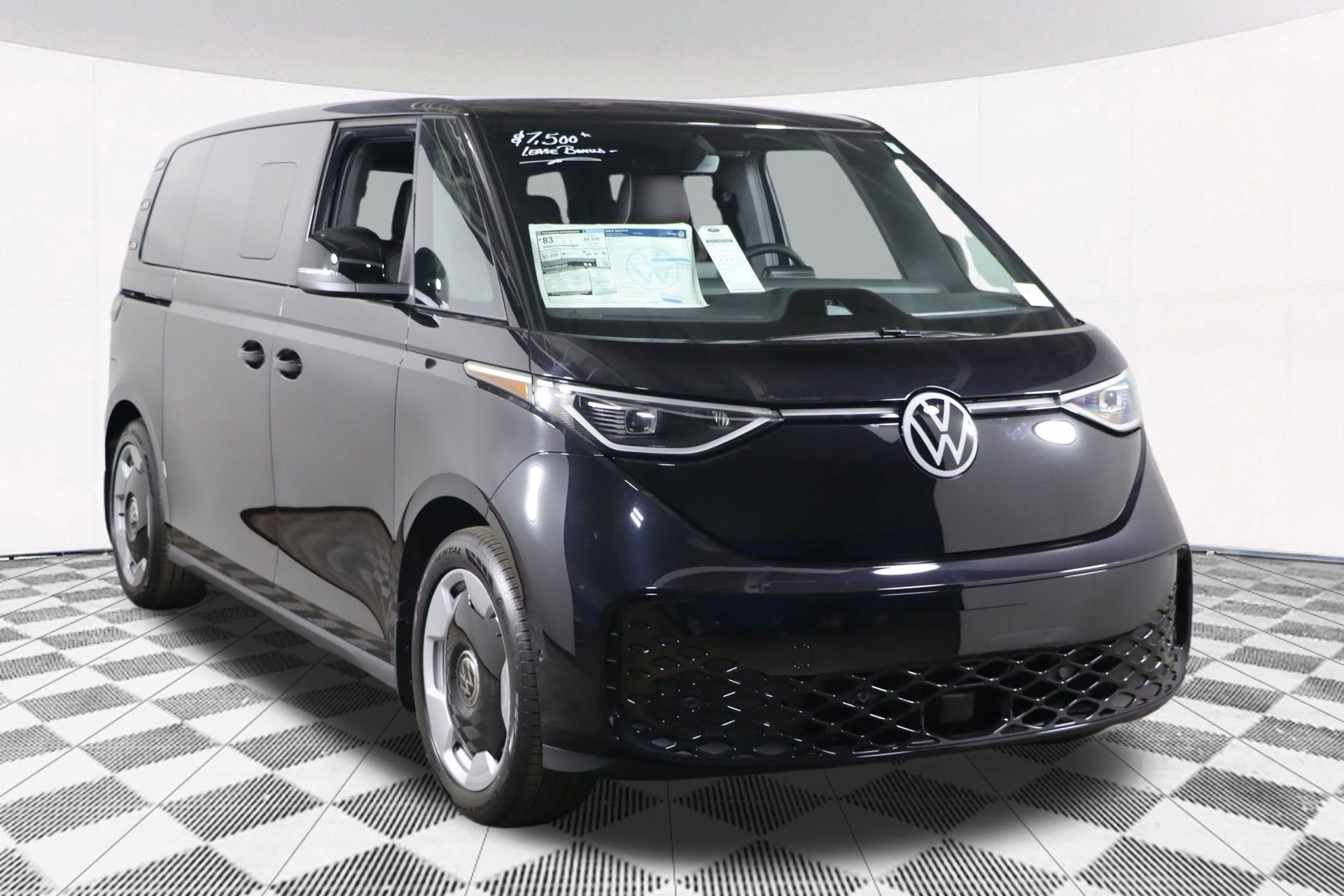 New 2025 Volkswagen ID. Buzz Pro S image 13