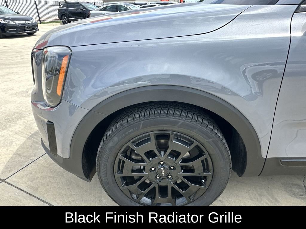 Used 2022 Kia Telluride SX w/ Nightfall Edition Package image 22