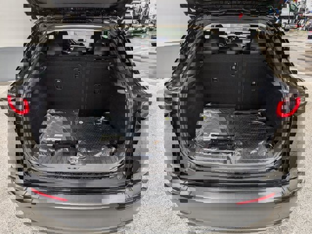 New 2025 MAZDA CX-30 AWD 2.5 S w/ Premium Package image 18