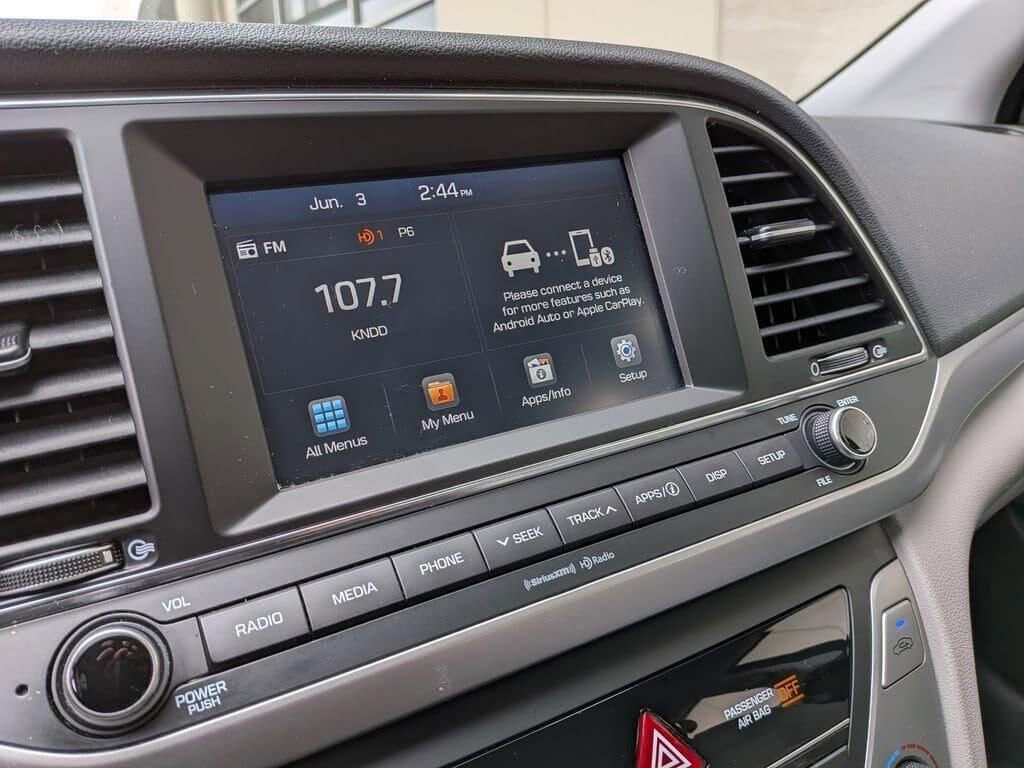 Used 2018 Hyundai Elantra SEL FWD image 64