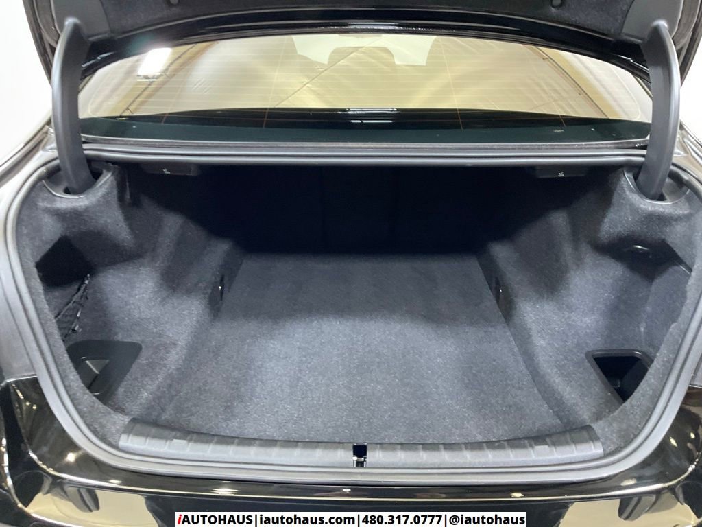 Used 2022 BMW 540i w/ Convenience Package image 11