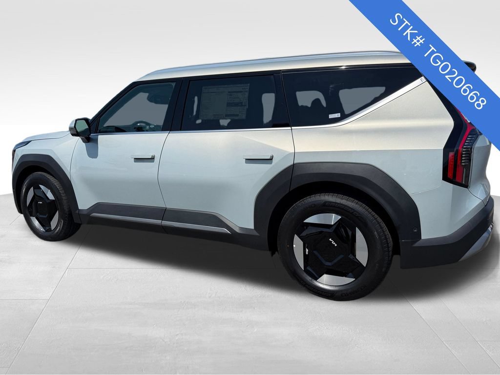 New 2026 Kia EV9 Wind AWD/4WD image 5
