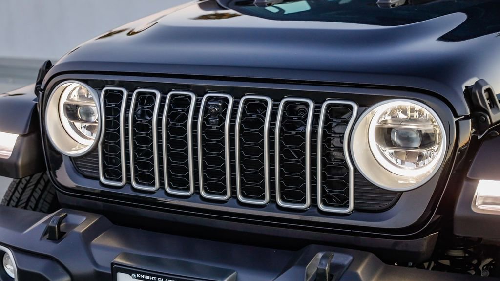 New 2025 Jeep Wrangler Sahara image 6