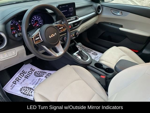 Used 2023 Kia Forte LXS w/ LXS Technology Package image 6