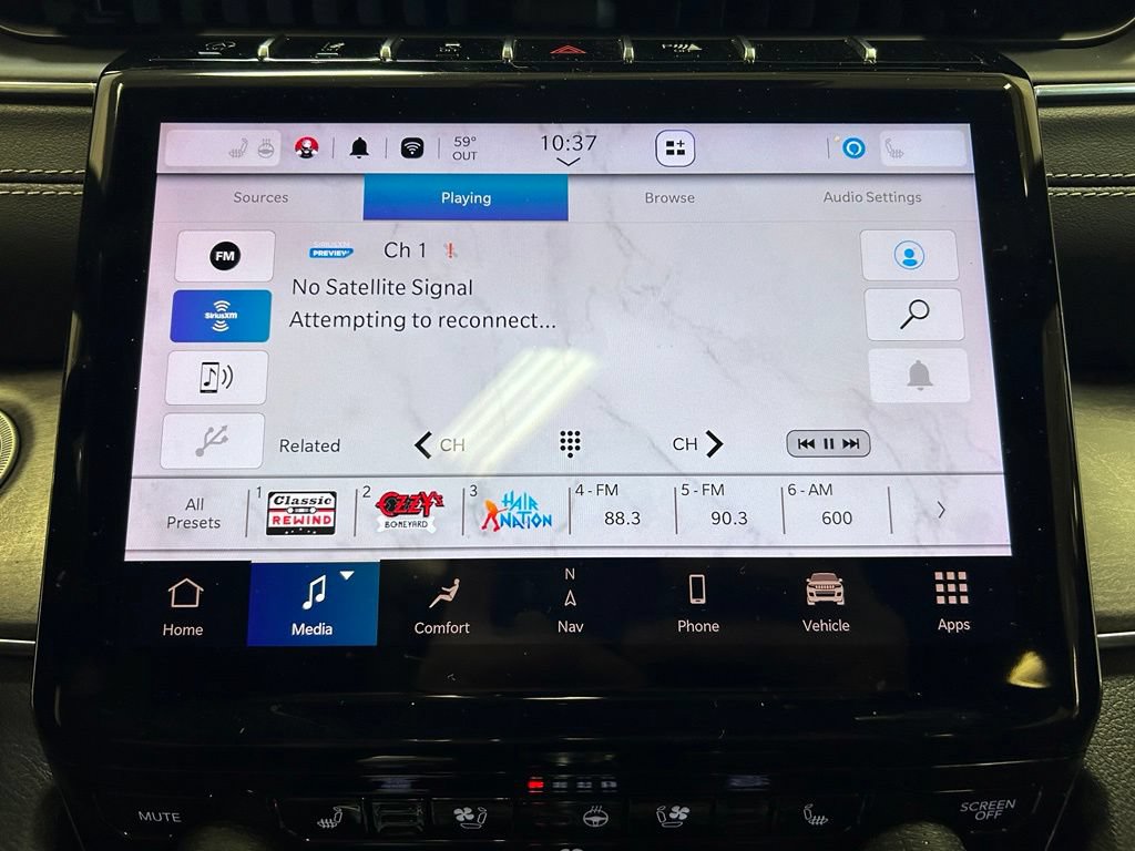 Used 2024 Jeep Grand Cherokee Overland AWD/4WD image 14