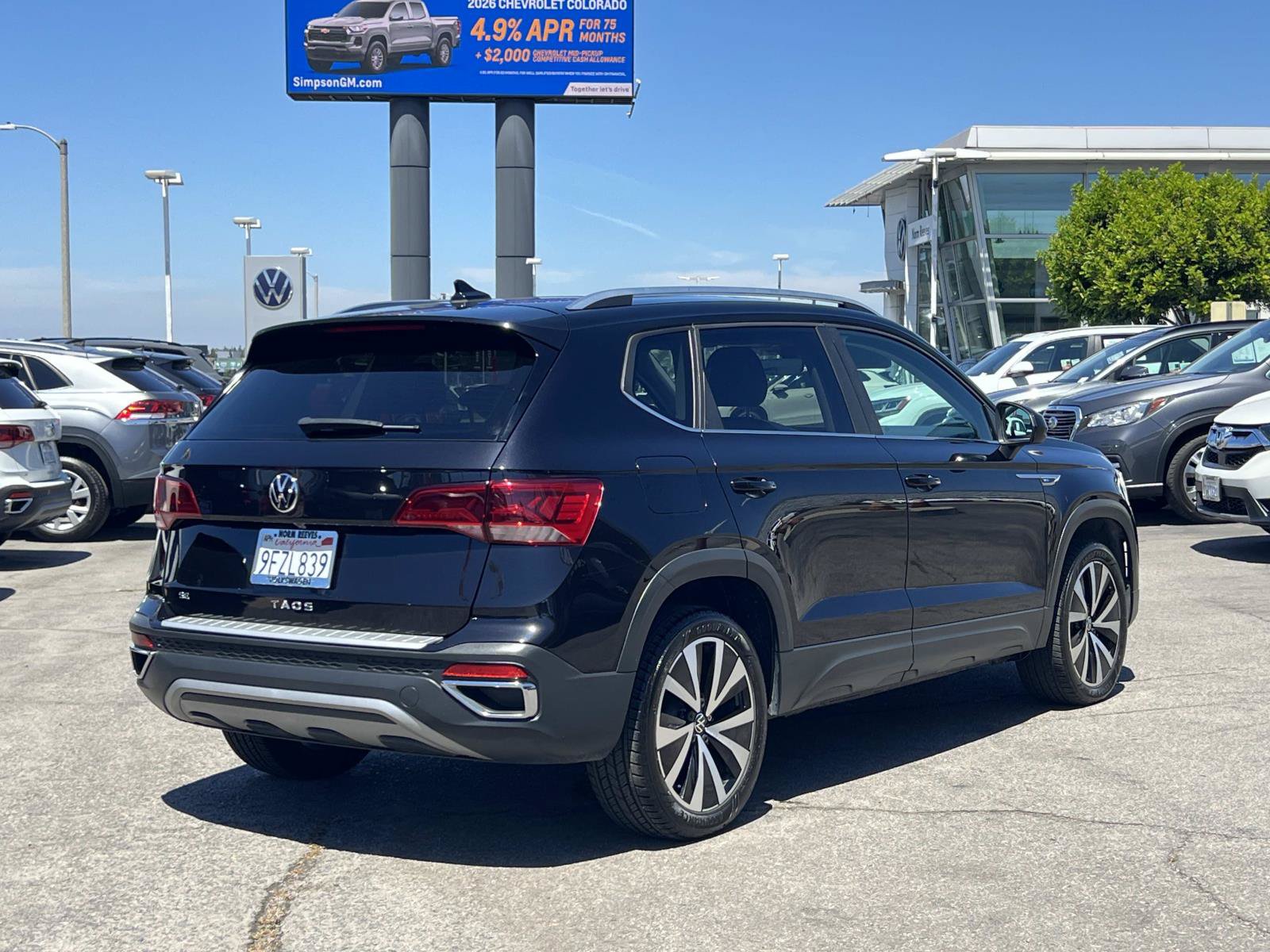 Certified 2023 Volkswagen Taos SE w/ Panoramic Sunroof Package FWD image 26