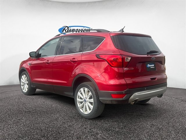 Used 2019 Ford Escape SEL image 3