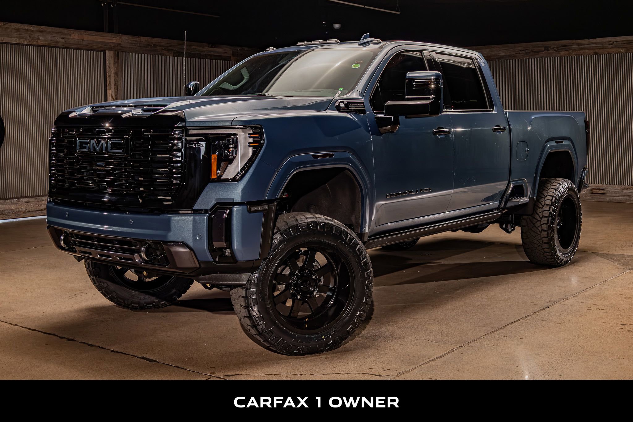 Used 2024 GMC Sierra 2500 Denali Ultimate w/ Max Trailering Package AWD/4WD image 5