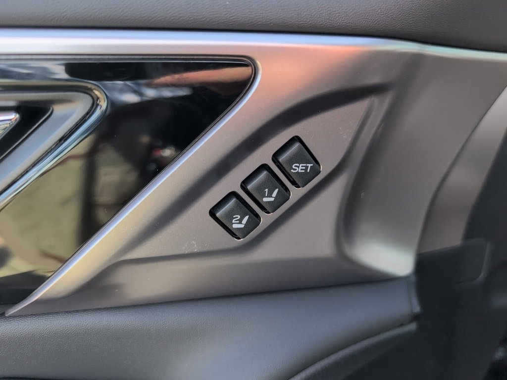 New 2025 Subaru Outback Touring XT image 29