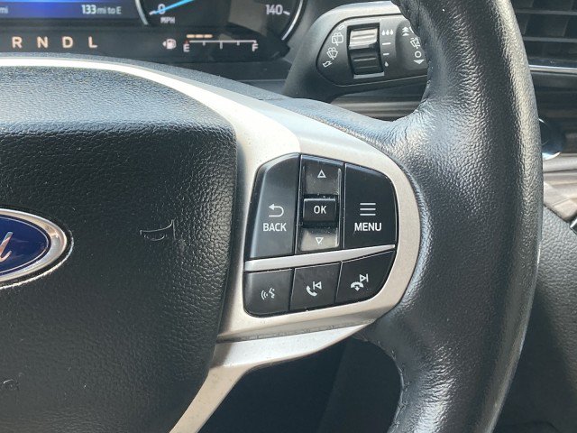 Certified 2022 Ford Explorer Limited w/ Equipment Group 301A AWD/4WD image 12