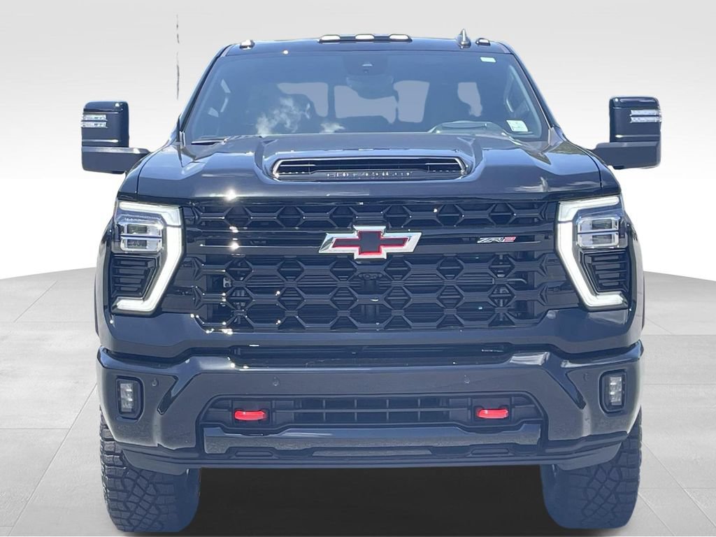 New 2026 Chevrolet Silverado 2500 ZR2 AWD/4WD image 9