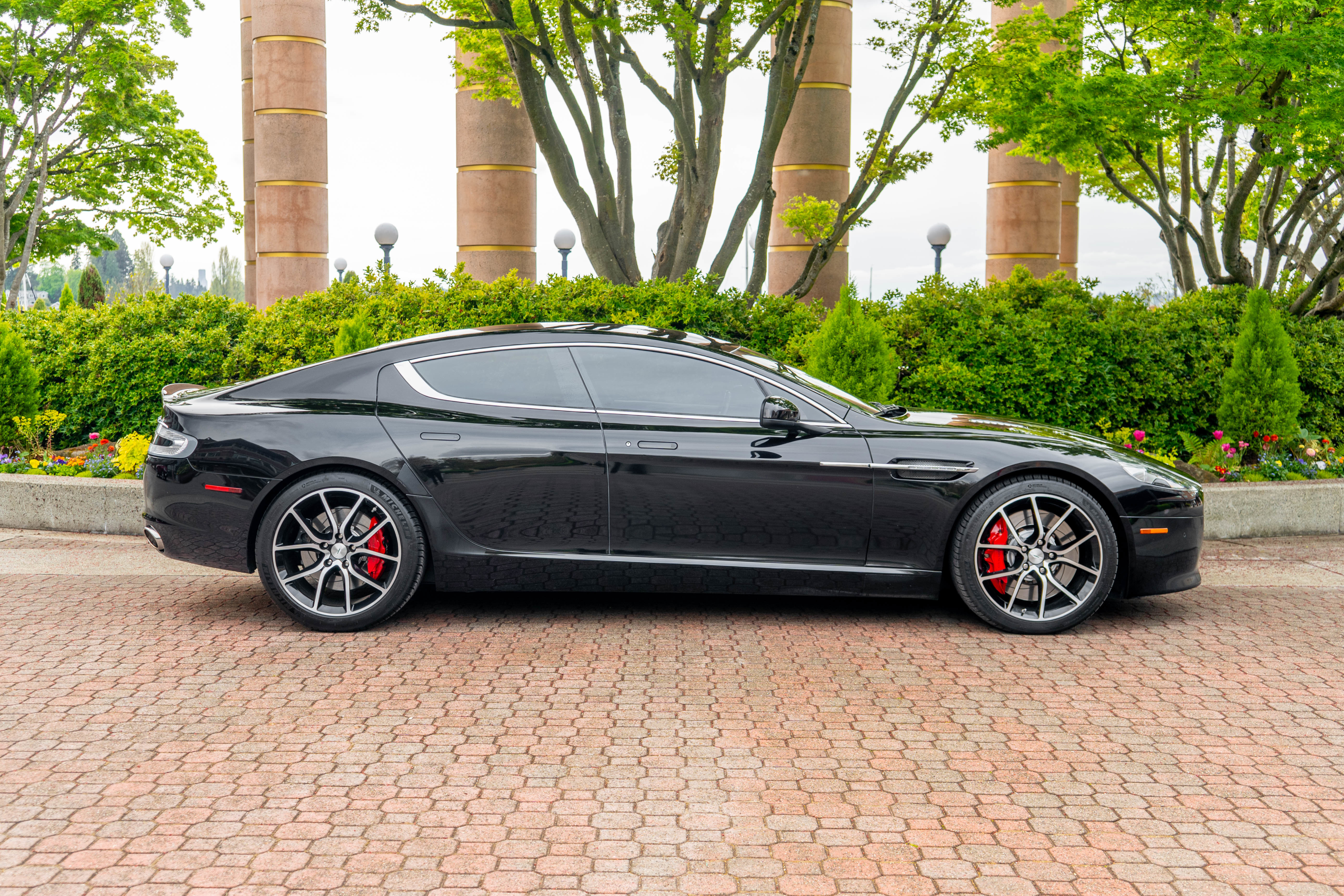 Used 2016 Aston Martin Rapide S RWD image 45