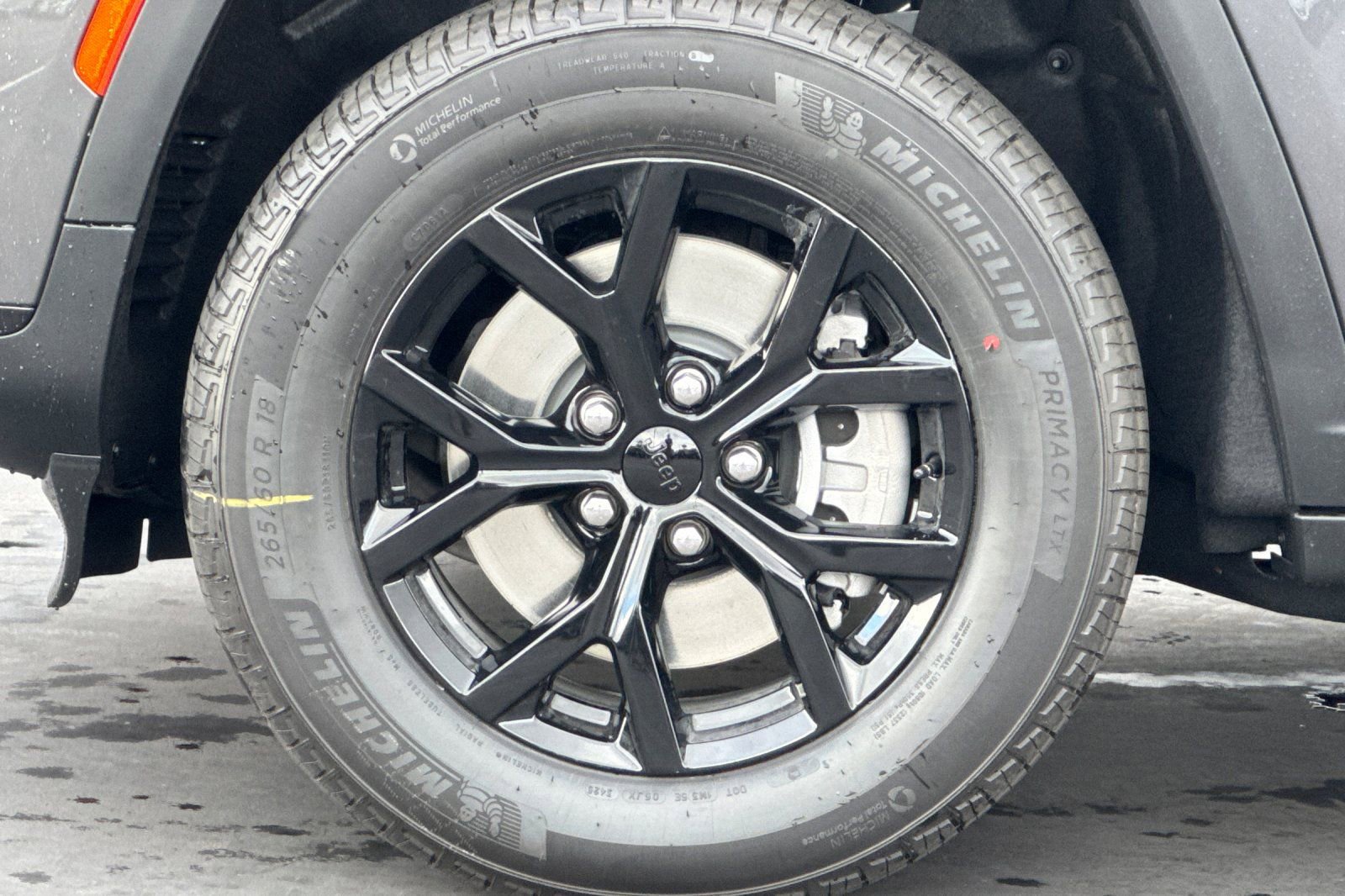 New 2025 Jeep Grand Cherokee L Altitude image 31