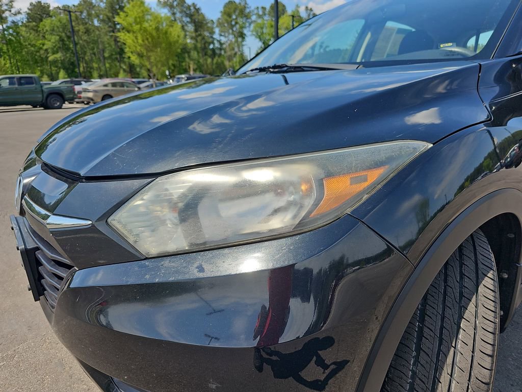 Used 2017 Honda HR-V LX image 32