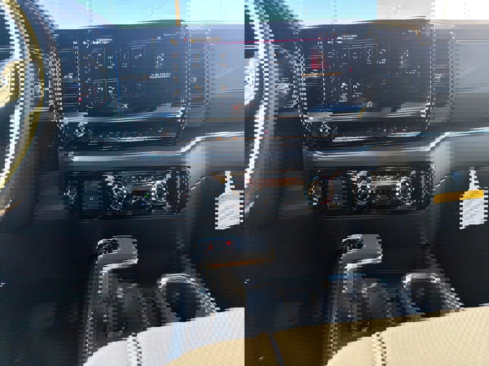 New 2026 GMC Sierra 1500 SLT w/ SLT Premium Plus Package image 24