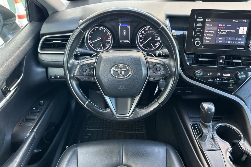 Used 2021 Toyota Camry SE FWD image 14